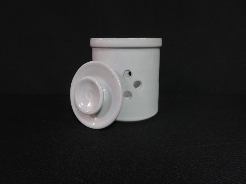 Farmhouse Pottery Garlic Keeper