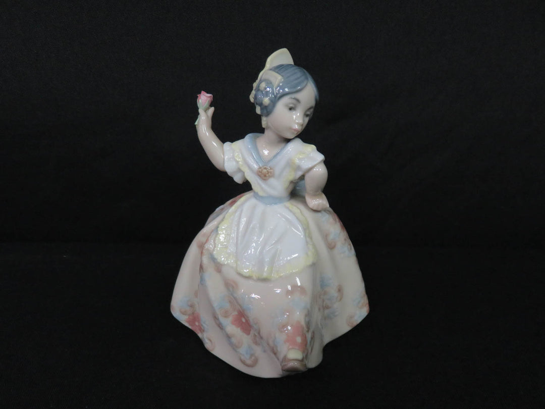 Lladró Figurine