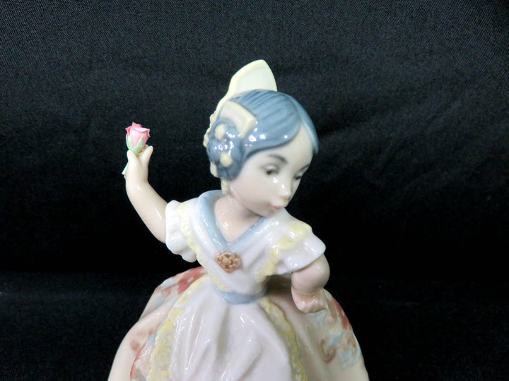 Lladró Figurine
