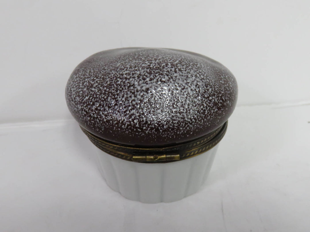 Eximious Limoges Trinket Box