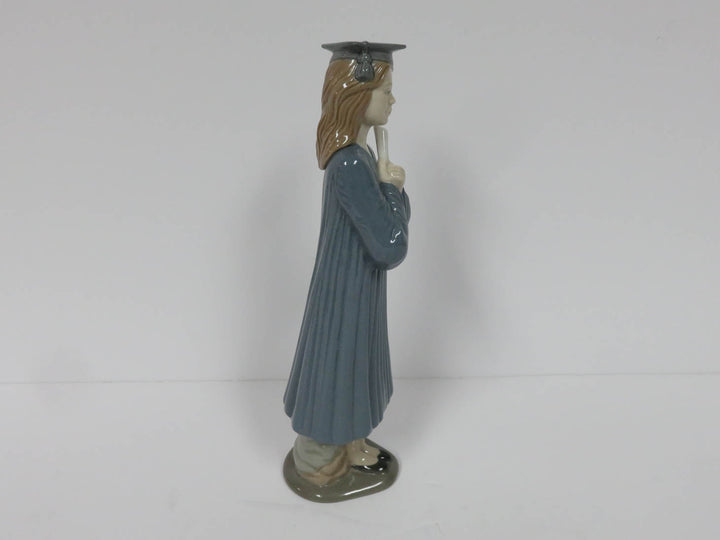 Nadal Graduate Figurine