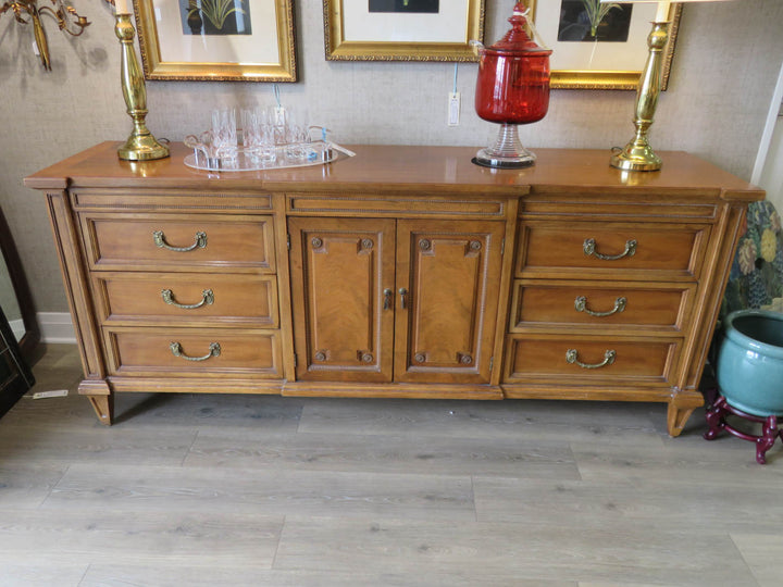 Thomasville Regency Dresser