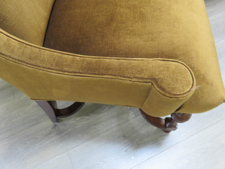 Drexel Heritage Dining Table & Chairs