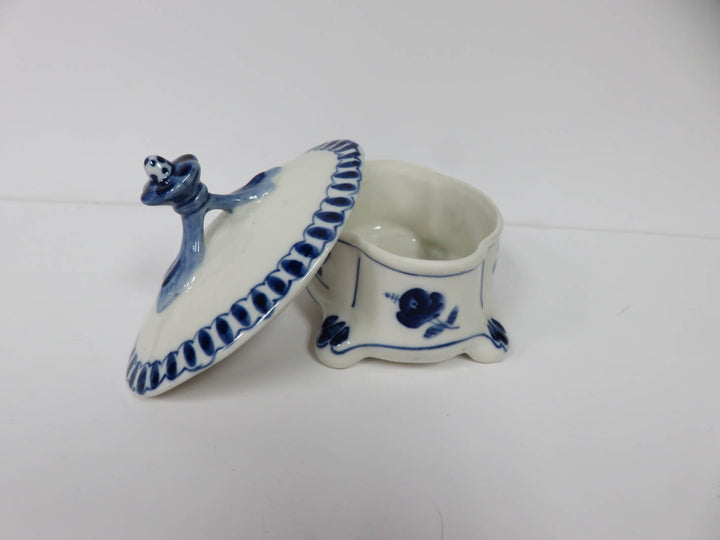 Gzhel Trinket Box
