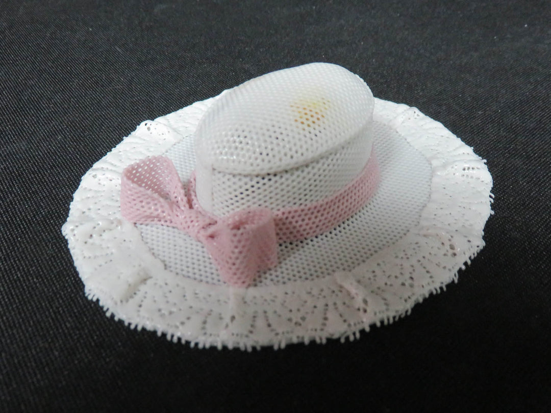 Lladró Caprichos Hat Figurine