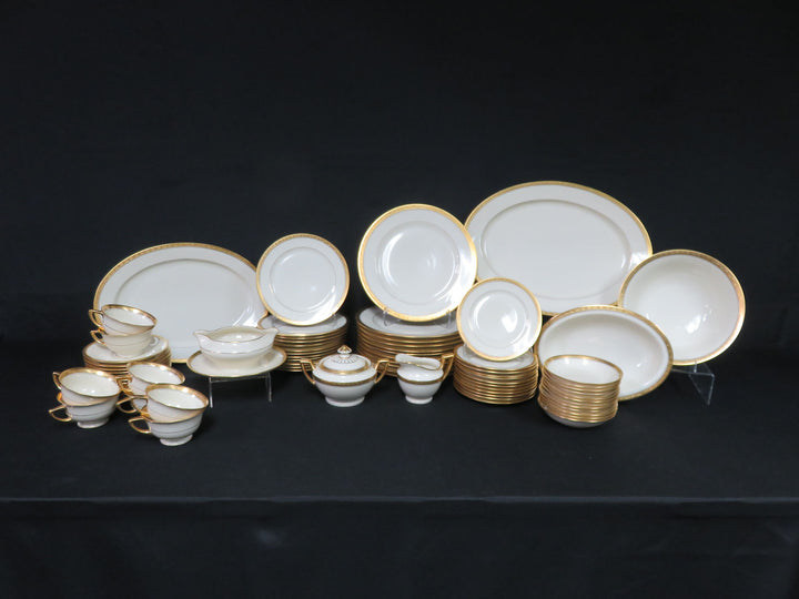 Heinrich & Co China Set