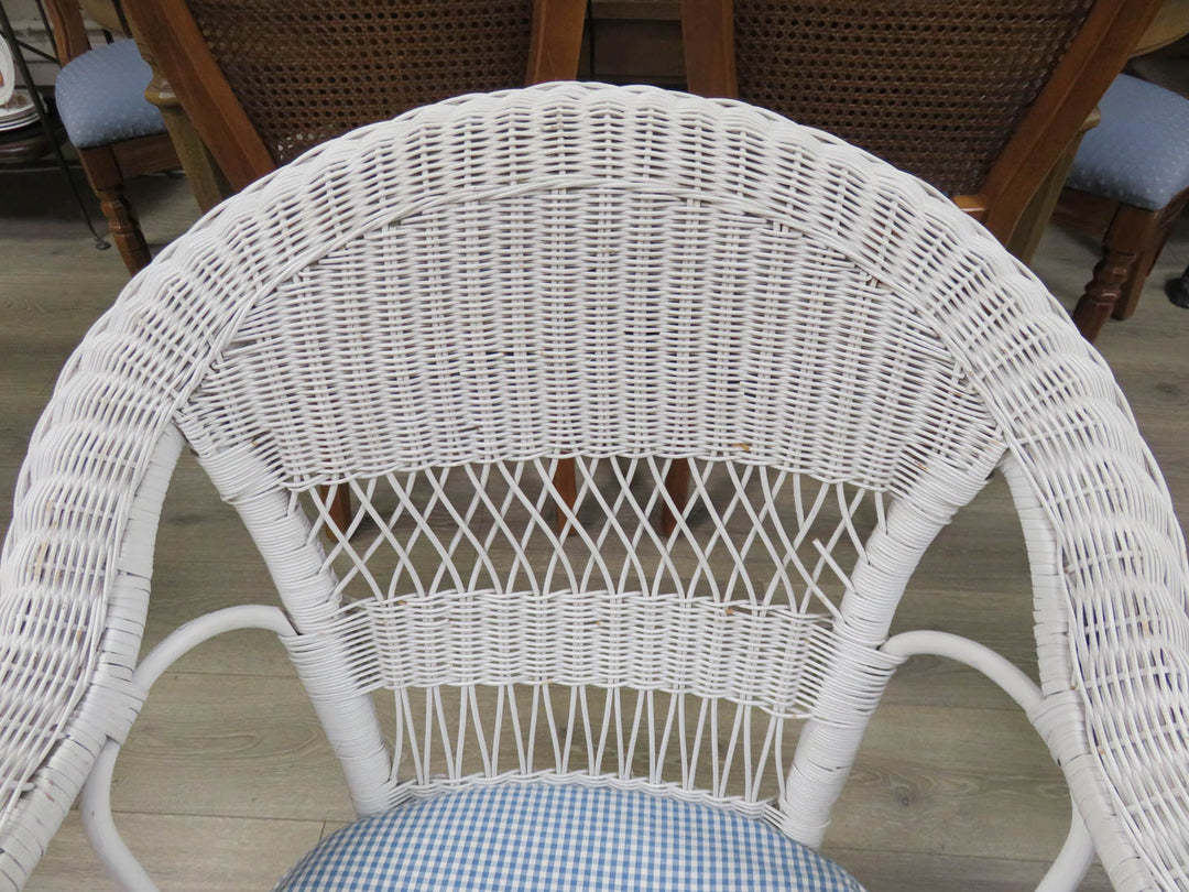 White Wicker Painted  Porch Chair