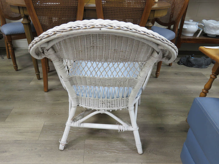 White Wicker Painted  Porch Chair