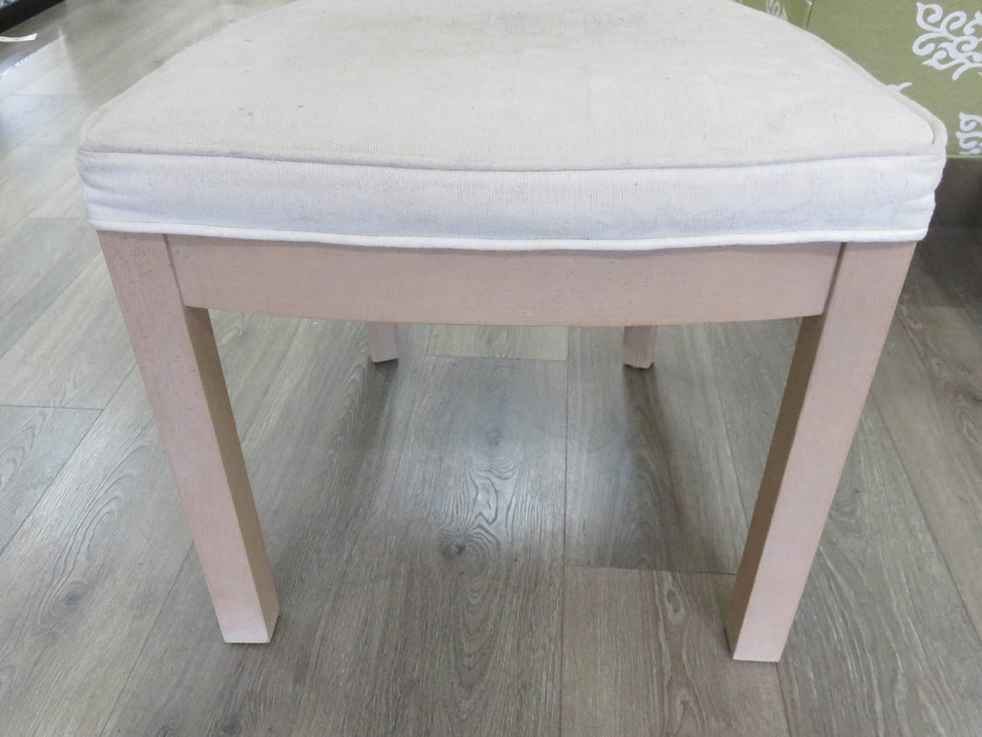 Stanley Oak Dining Table & Chairs