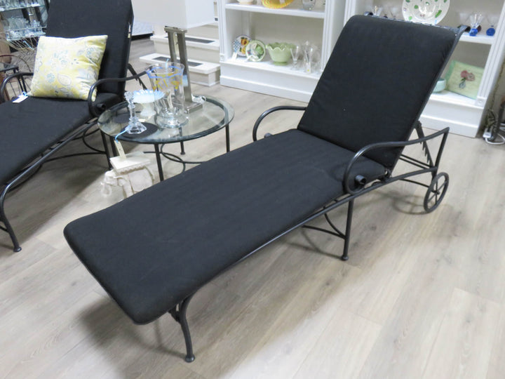 Black Wrought Iron Adjustable Chaise