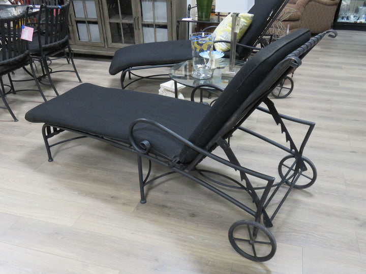 Black Wrought Iron Adjustable Chaise