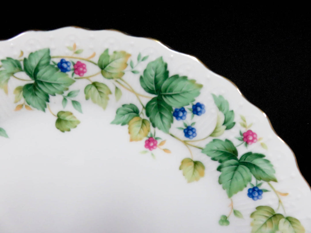 Andrea by Sadak Cake Plate Set