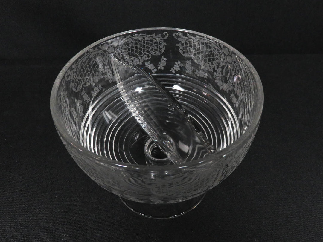 Round Pedestal Base Divided Bowl