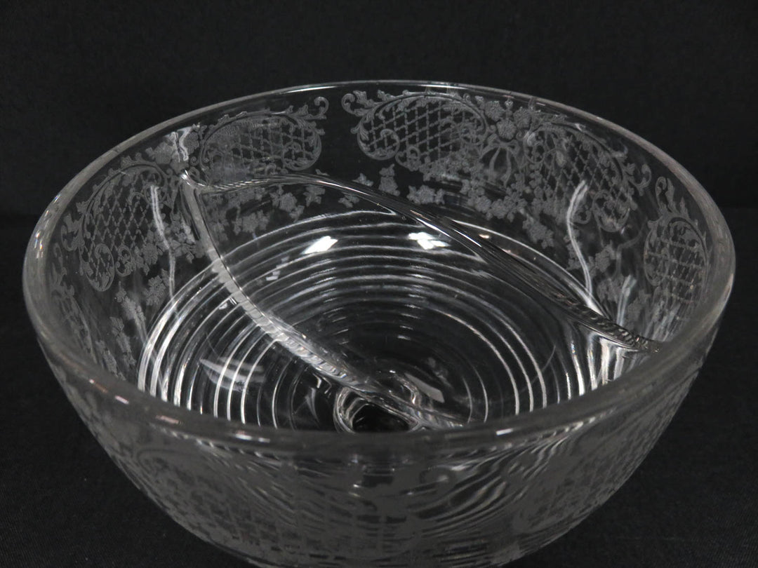 Round Pedestal Base Divided Bowl