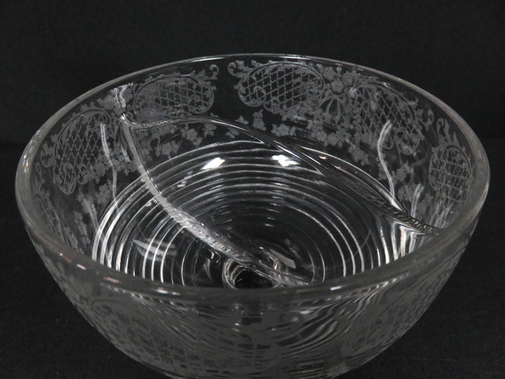 Round Pedestal Base Divided Bowl