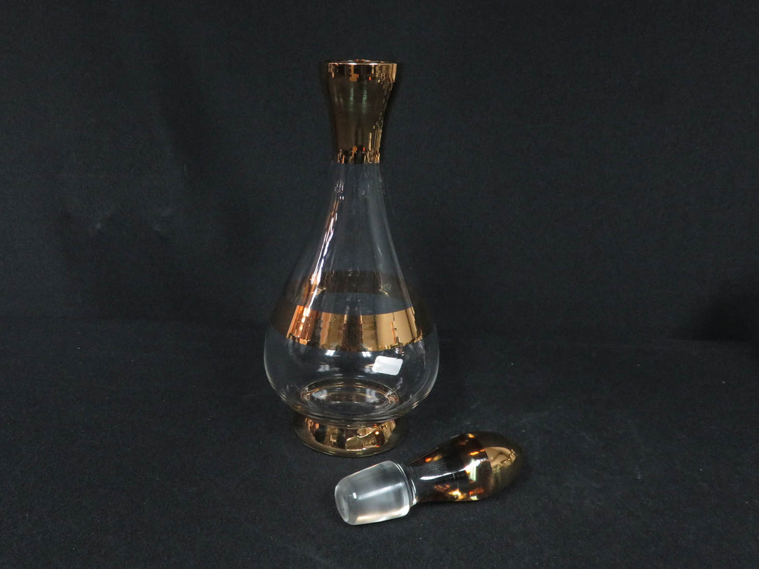 Avitra Decanter and Cordial Glass Set