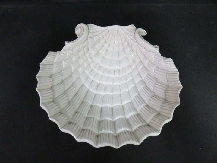 Shell Shaped Bowl
