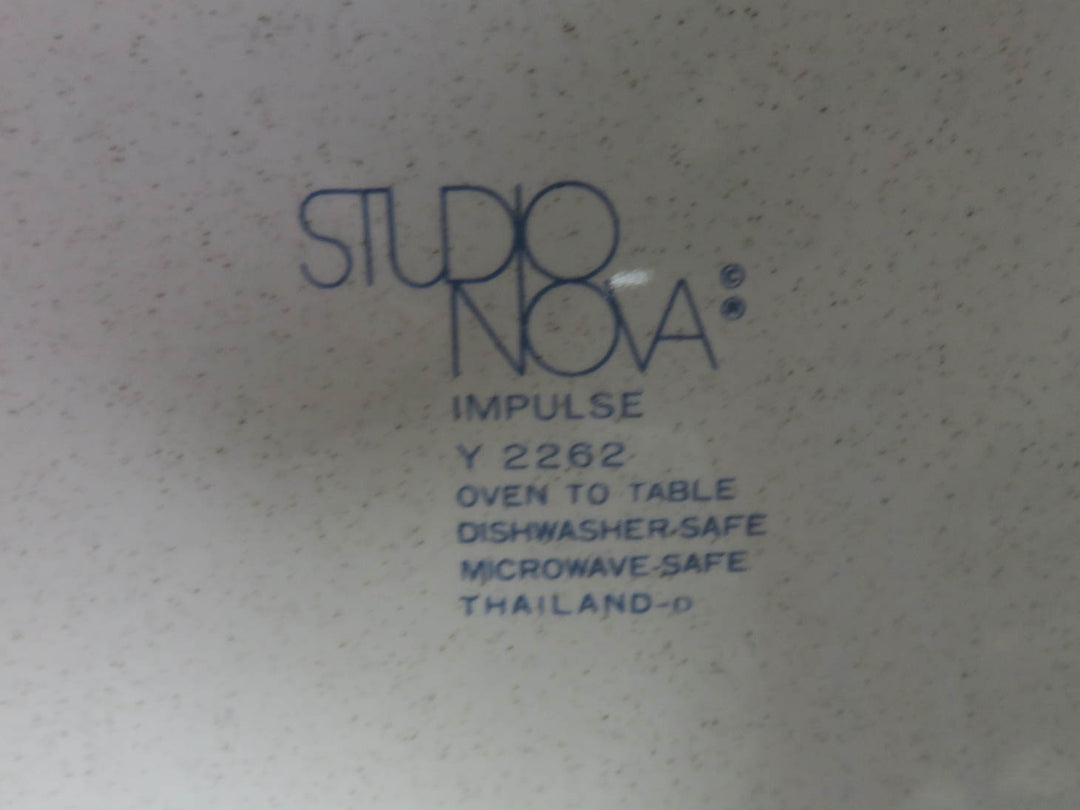 Studio Nova Dinner Plates