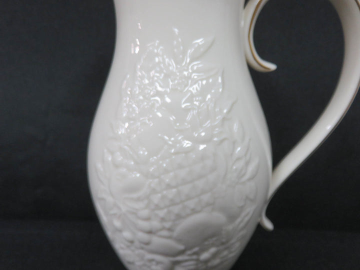 Lenox Pitcher