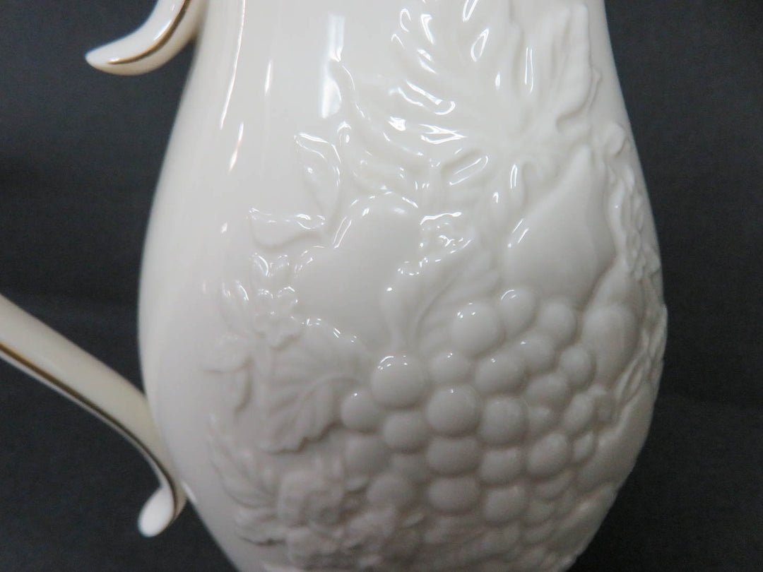 Lenox Pitcher