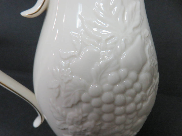 Lenox Pitcher