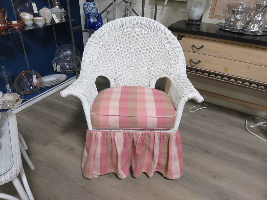 White Wicker Arm Chair