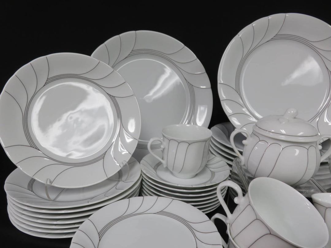 Mikasa "Fleetwood" China Set