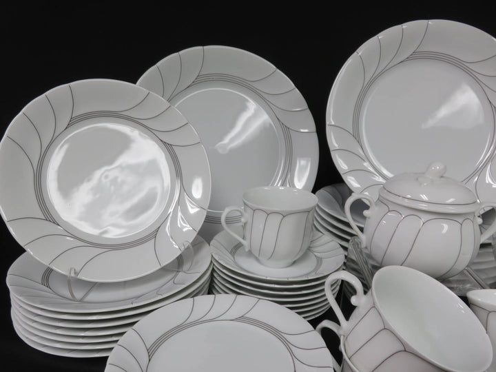 Mikasa "Fleetwood" China Set