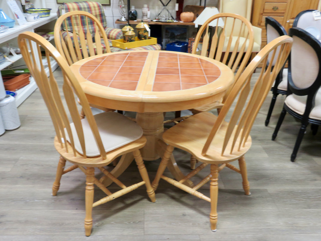 Round Maple Table with Four Chairs