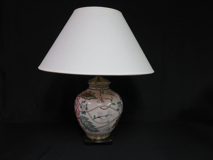 Leviton Ginger Jar Lamp