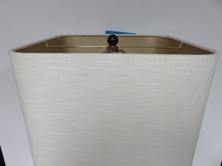 Embossed Urn Table Lamp