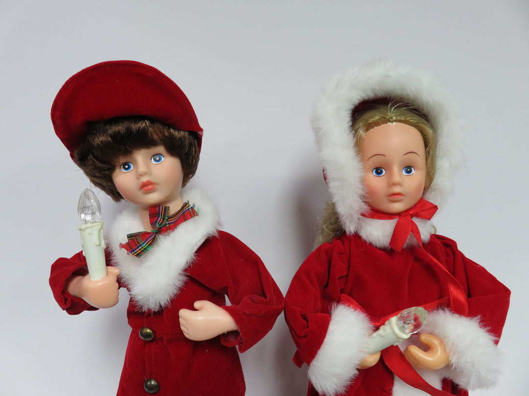 Pair Rennoc Christmas Carolers