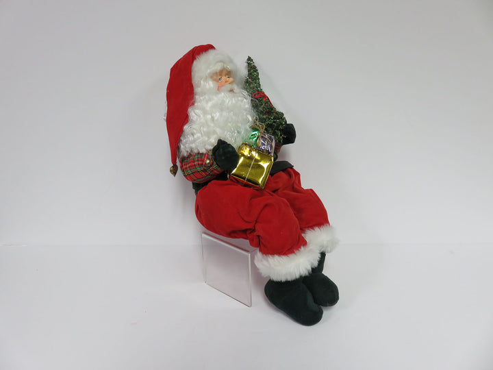 Shelf Sitter Santa