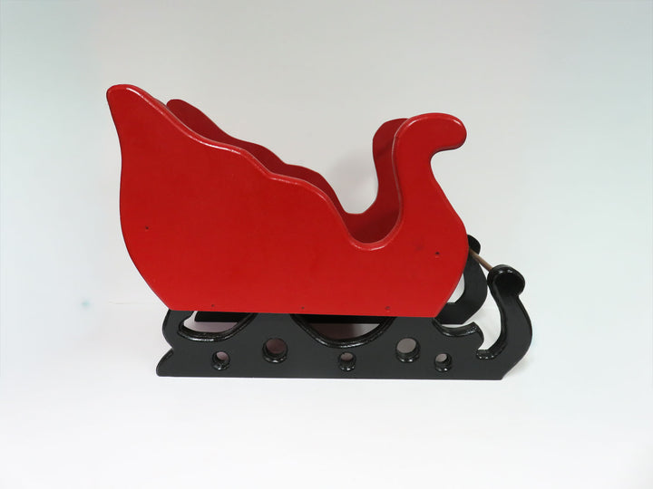Red Wood Sleigh