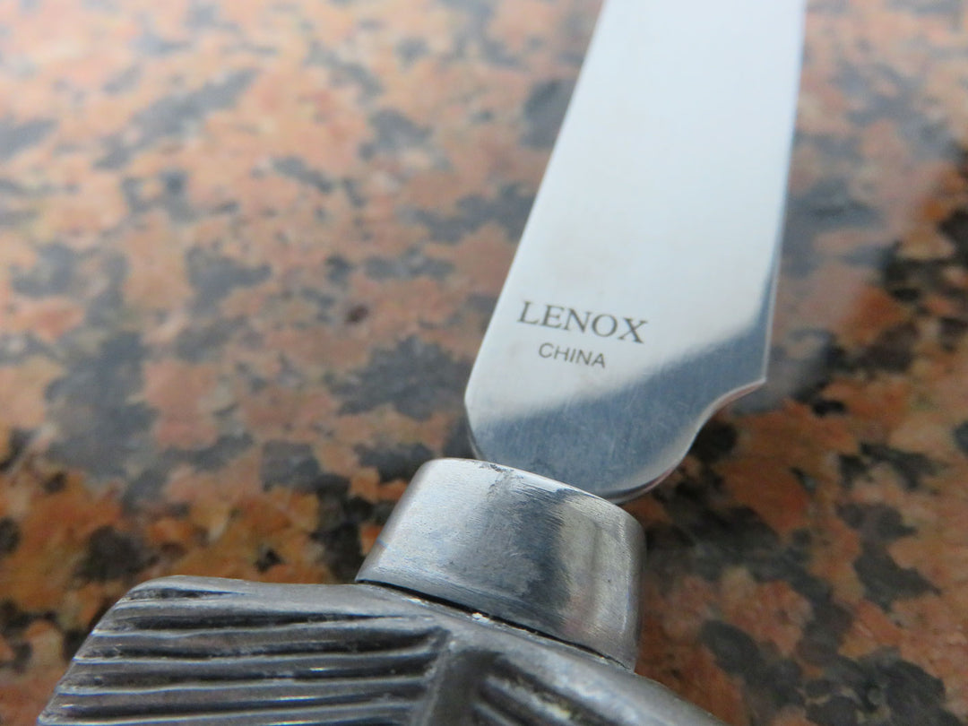 Lenox Rooster Cheeseboard with Knife