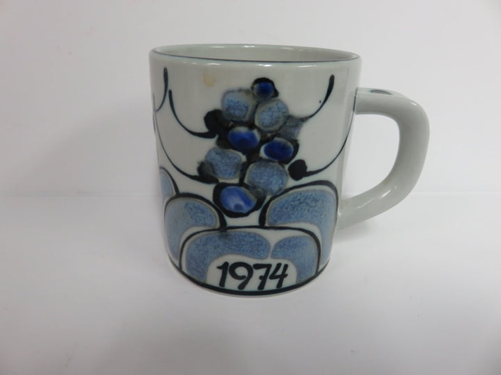 Royal Copenhagen Fajance 70's Mugs