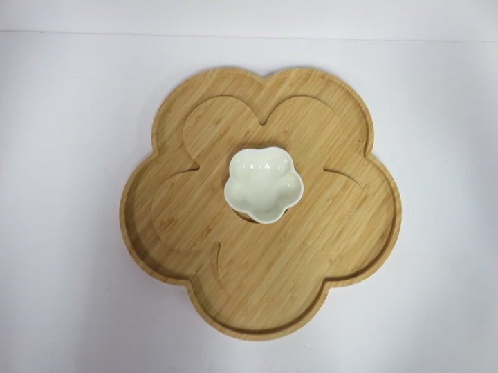 Wooden Daisy Charcuterie Board