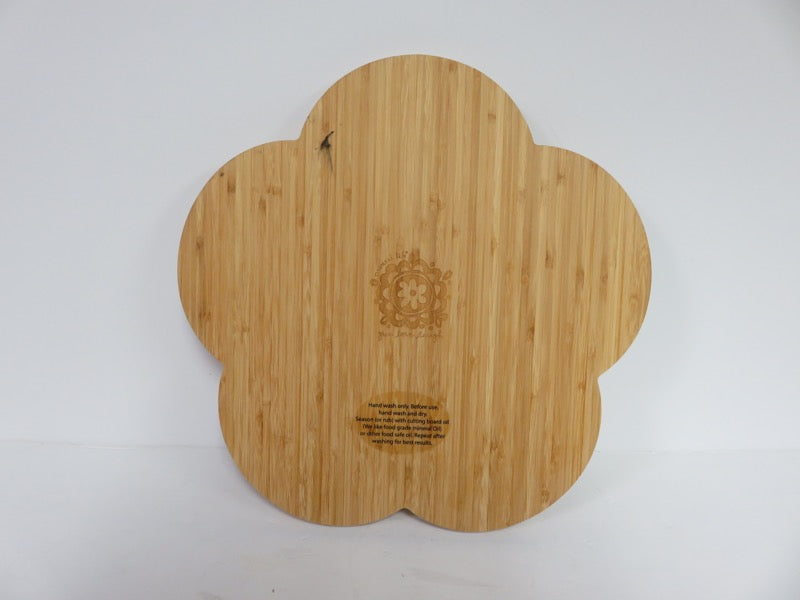 Wooden Daisy Charcuterie Board