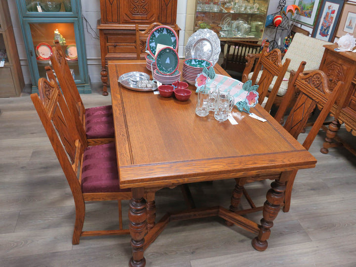 Oak Dining Table & Chairs