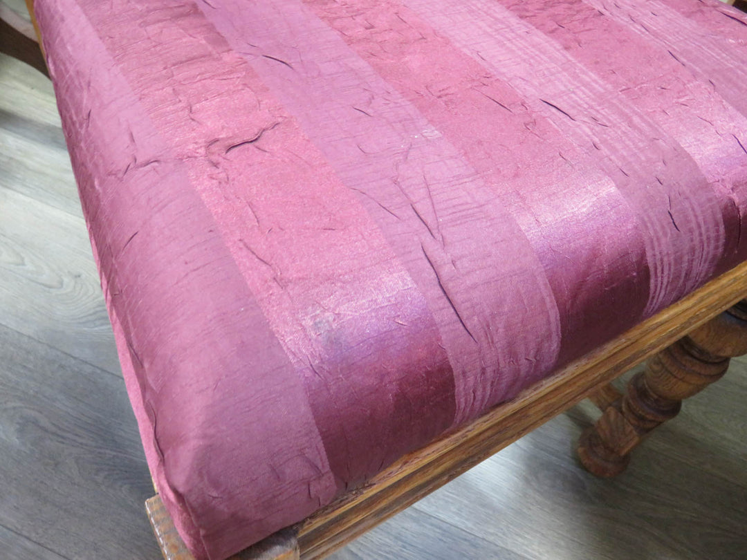 Oak Dining Table & Chairs