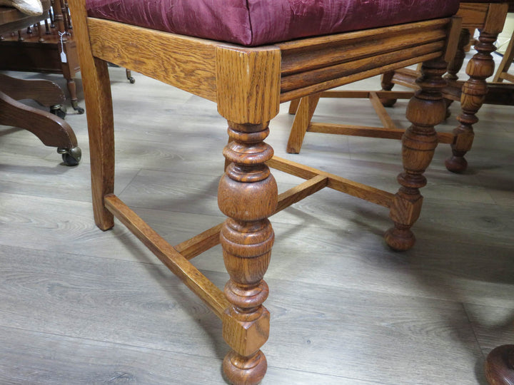 Oak Dining Table & Chairs