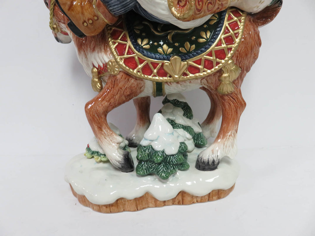 Fitz & Floyd Centerpiece