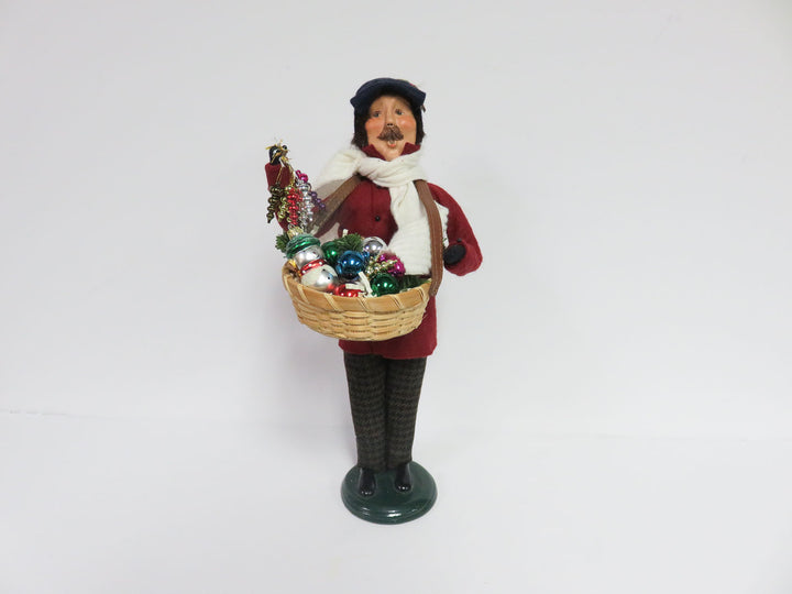 Byers Choice Ornament Vendor