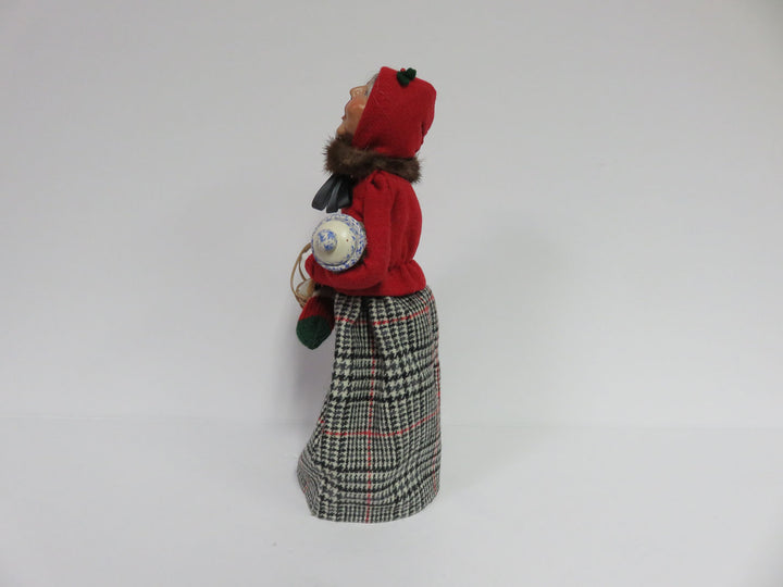 Byers Choice Grandmother Shopper