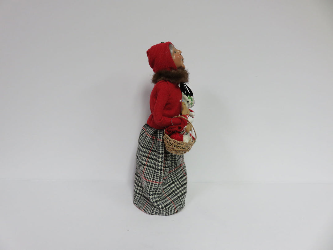 Byers Choice Grandmother Shopper