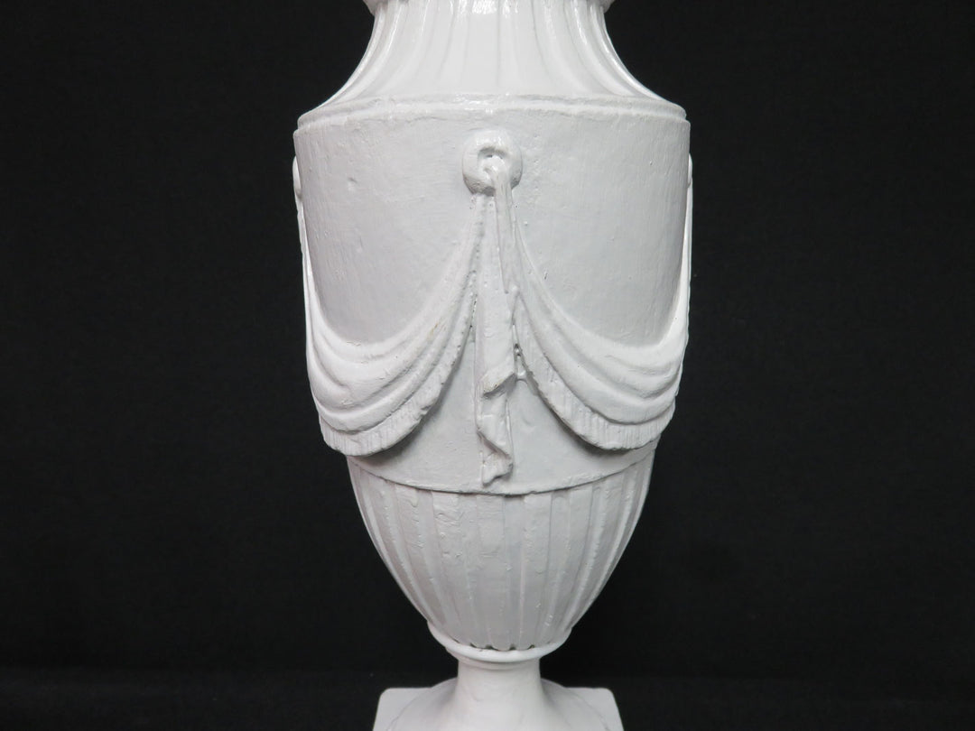 Urn Shaped Table Lamp
