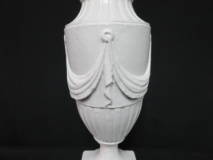 Urn Shaped Table Lamp