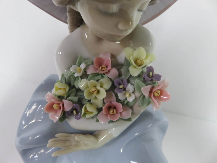 Lladró " Fragrant Bouquet"