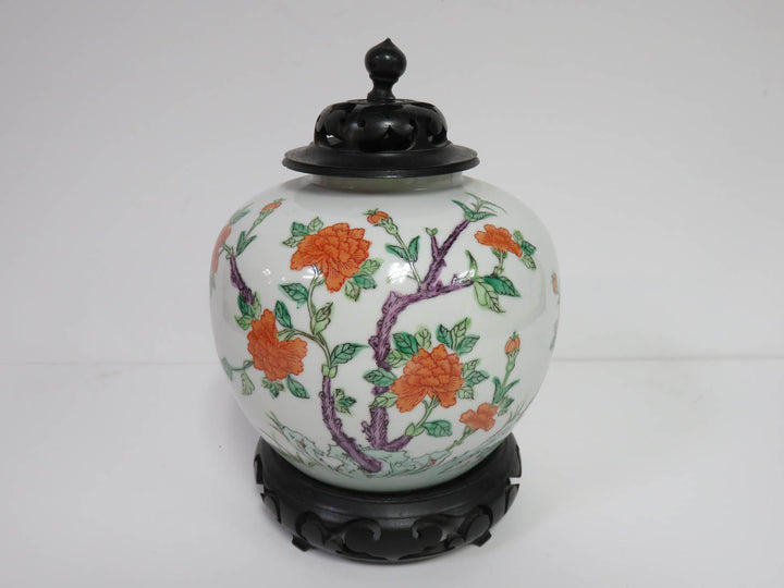 Ginger Jar on Stand