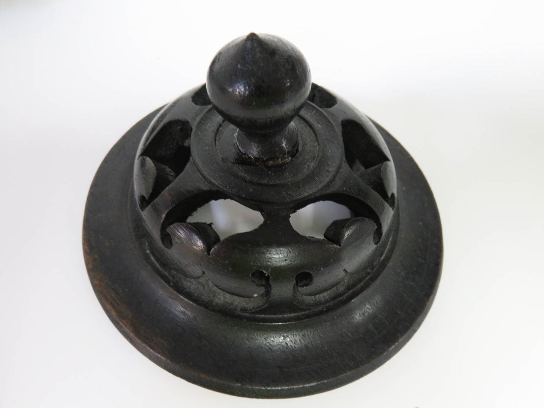 Ginger Jar on Stand